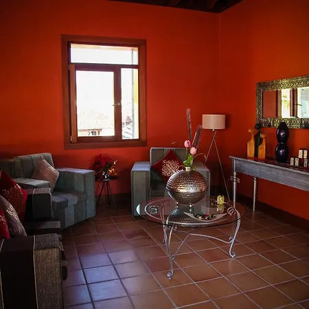 La Casona Del Patio Hotel